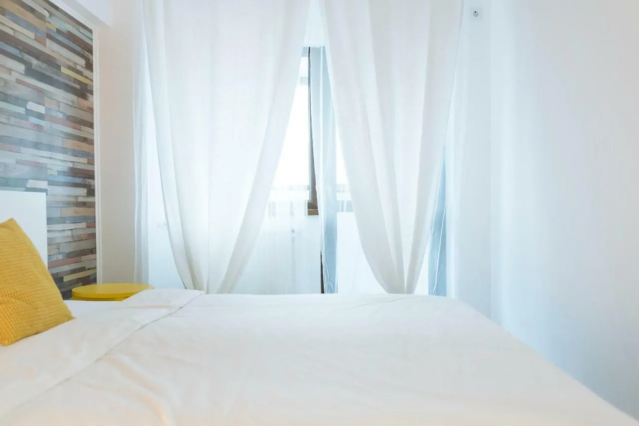 Amazing View Apartment - 3Br - Piata Unirii Bucharest Romania
